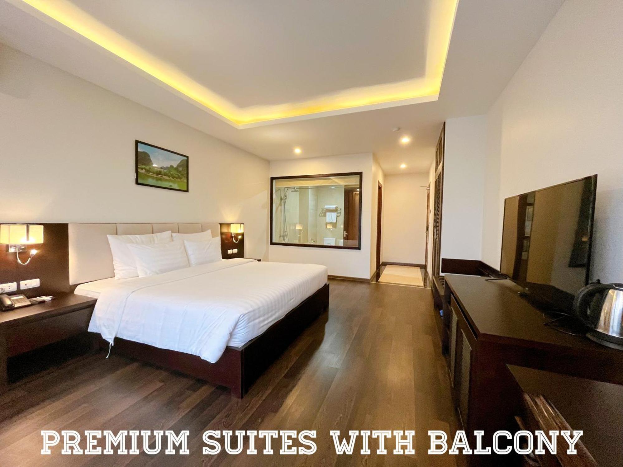 Paragon Noi Bai Hotel & Pool Hanoi Dış mekan fotoğraf