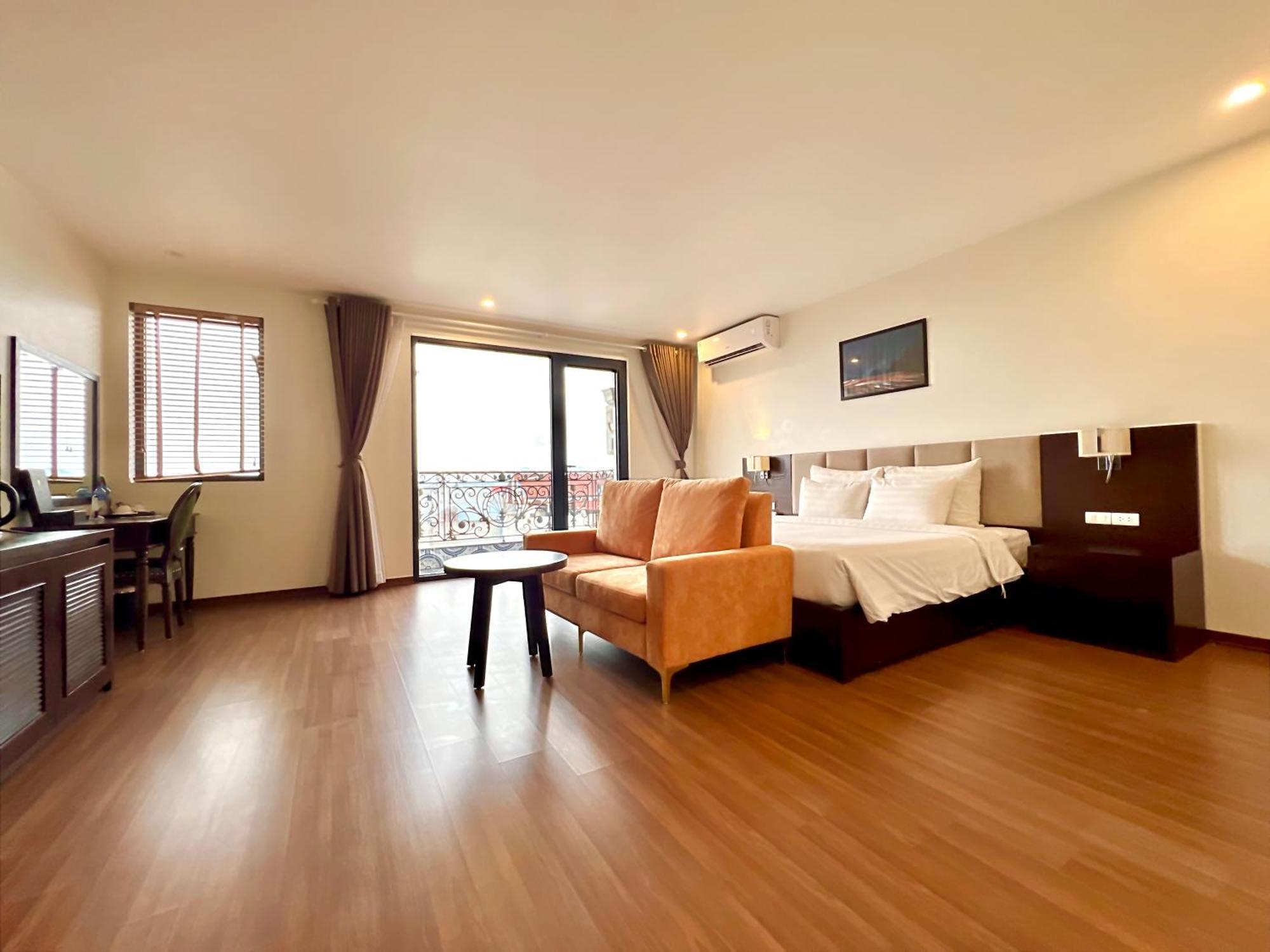 Paragon Noi Bai Hotel & Pool Hanoi Dış mekan fotoğraf